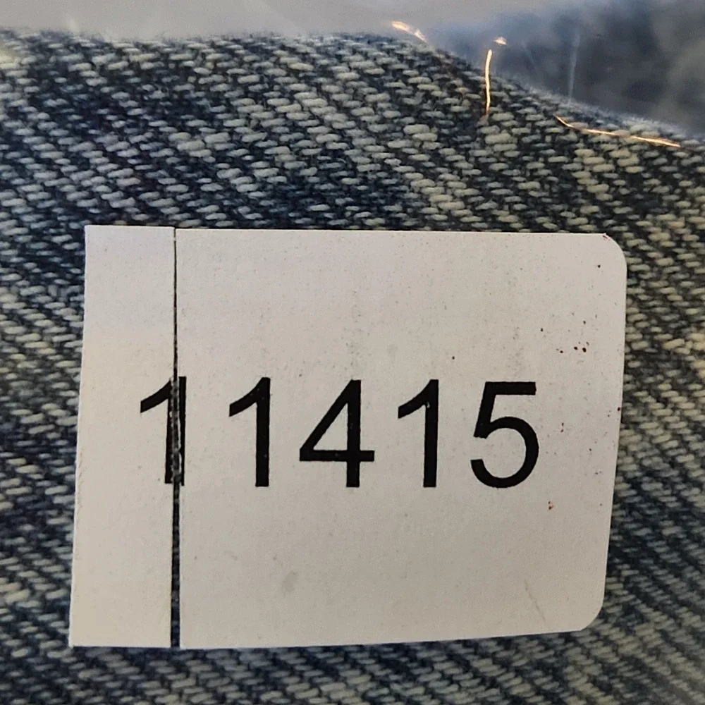 Vintage Levis 550 Jeans Mens 38x34 Made in USA Acid Wash Thrashed 40550-0209‎